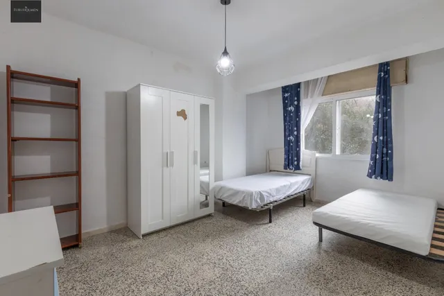 PISO DE 4 DORMITORIOS EN CAMINO DE RONDA — 9