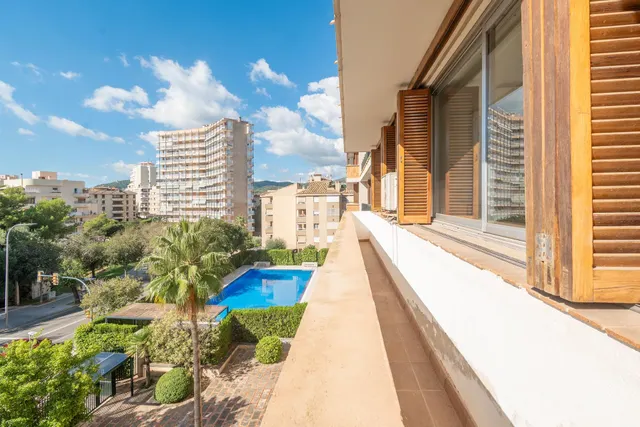 Exclusiva vivienda de alto standing con amplias terrazas, piscina y gran potencial en Son Dameto, Palma — 15