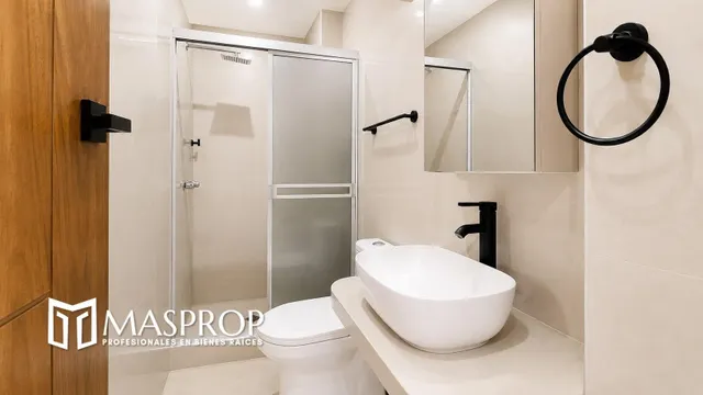 CASA EN VENTA – URB. LAS ARTES I– TACNA — 23