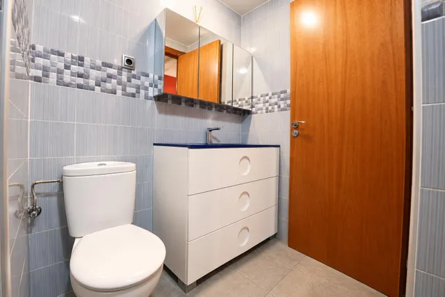 Casa en Reus con garaje para 4 coches, terraza y barbacoa — 18