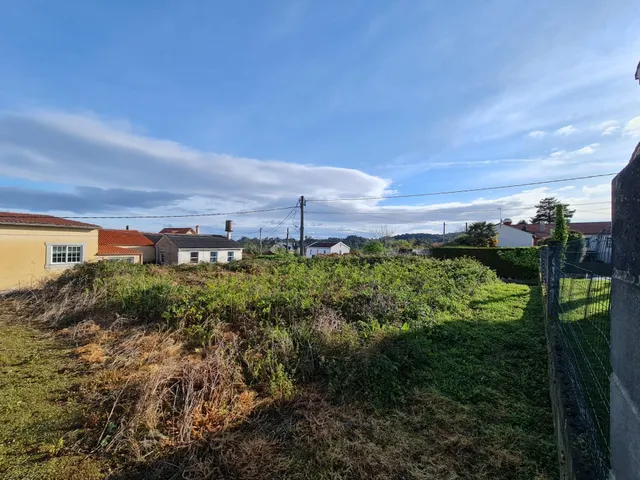 PARCELA URBANA EN MAIANCA (OLEIROS) — 4
