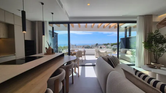 Ático de diseño con gran solárium y vistas al mar en Montema - foto 2