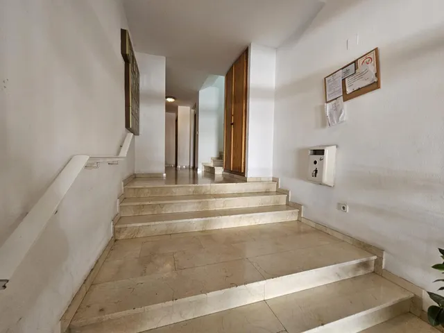 PISO GRANDE EN PLENO CENTRO DE MORAIRA - TEULADA - ALICANTE — 46