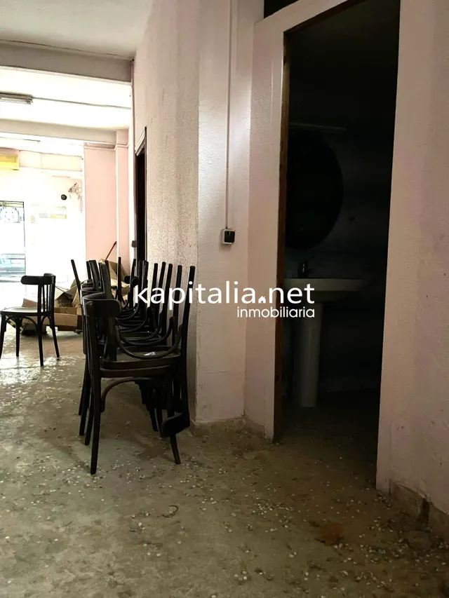 LOCAL COMERCIAL A LA VENTA EN ALBAIDA. — 6