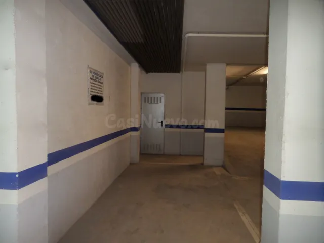 Se vende plaza de garaje en zona centro por 3000 euros - foto 2