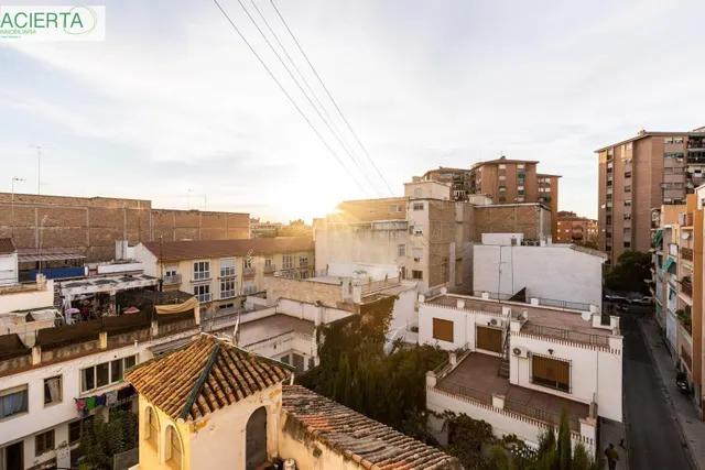 Ático reformado con ascensor, terraza y chimenea, listo para entrar a vivir — 28