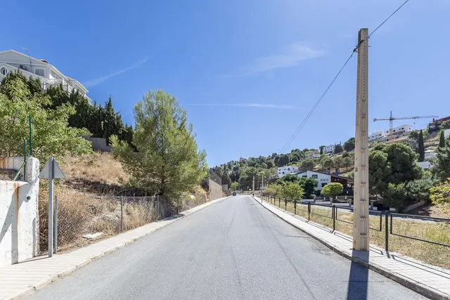 PARCELA URBANA EN CUMBRES VERDES — 3