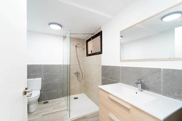 Apartamento en perfecto estado con terraza y sol de mañana — 20