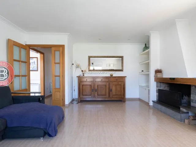 Chalet 5 habitaciones 238m² en venta - Carretera Igualada — 29