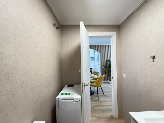 Apartamento 1 habitación 44m² en venta - Estacion de autobuses — 27