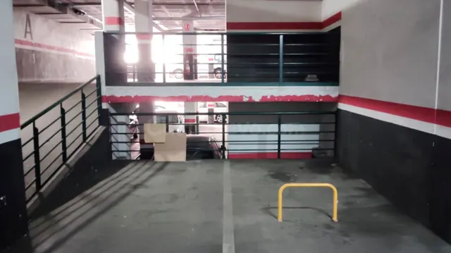 Plaza parking 9m² alquiler Eixample Barcelona centro — 2