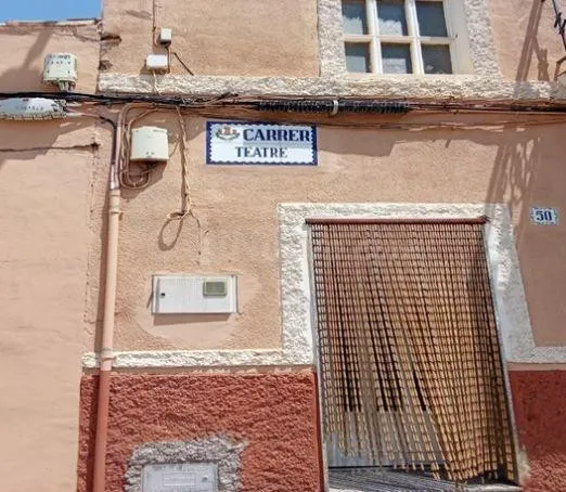 SE VENDE piso OKUPA en C TEATRE 50 de Cabanes - foto 2