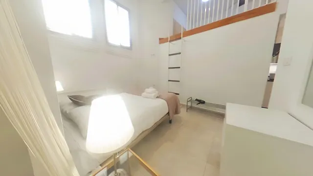 APARTAMENTO EN EXPLOTACIÓN TURÍSTICA — 30