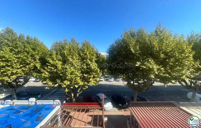 Amplio apartamento cerca de la playa y los comercios - foto 3