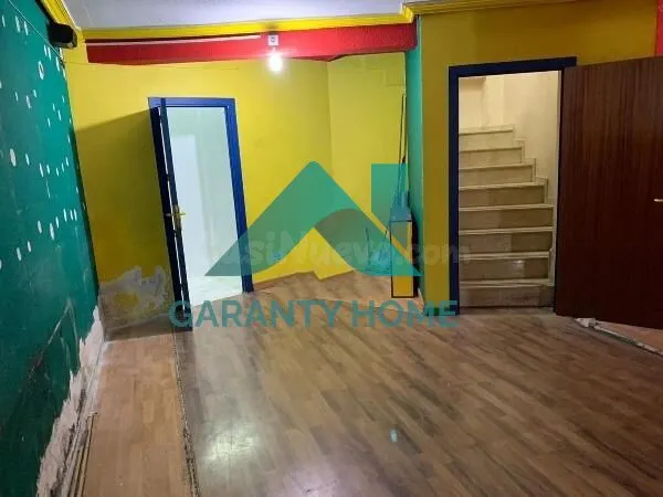 ¡SE ALQUILA LOCAL COMERCIAL EN AVENIDA DE ALEMANIA! - foto 5
