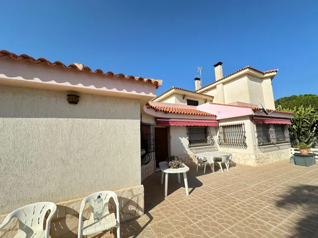 Espectacular chalet en Las Paulinas con vistas despejadas — 37