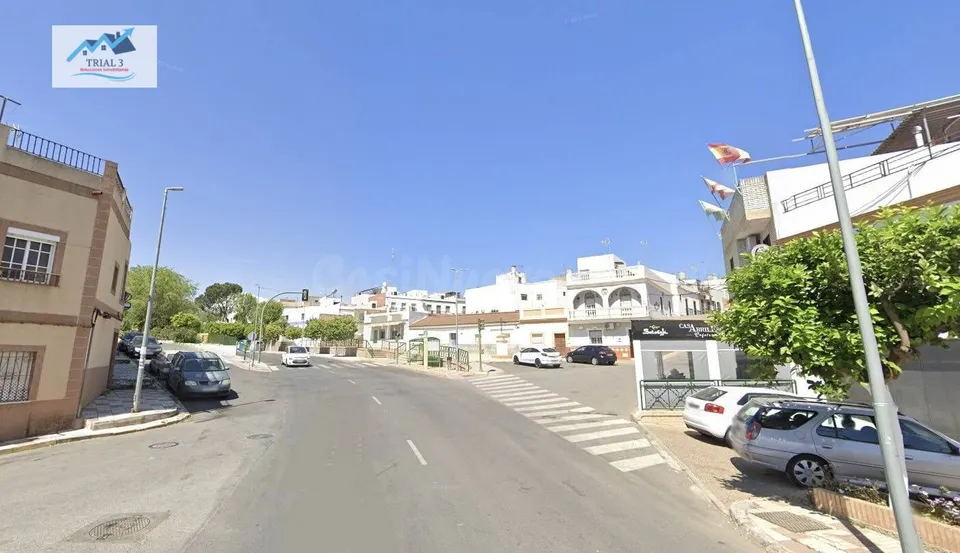 Venta casa en Alcalá del Rio (Sevilla)