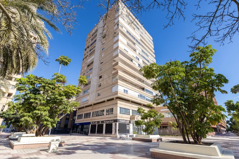 ¡Tu hogar ideal en el corazón de Málaga! ✨