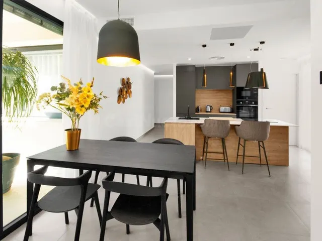 Villa 3 habitaciones 208m² en venta - Baños Y Mendigo - foto 4