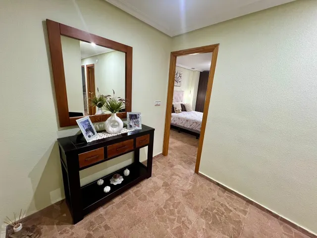 ¡Piso de 147 m2 con gran terraza, ascensor y 4 habitaciones! — 8