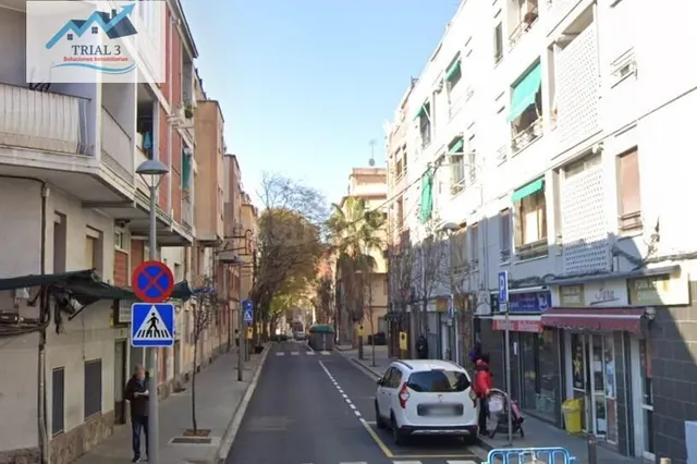 Venta Local Comercial en Santa Coloma de Gramenet (Barcelona