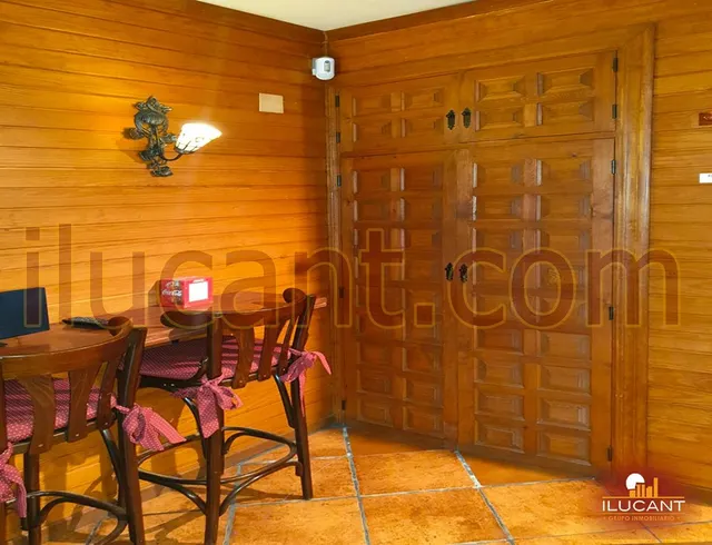 BAR-CAFETERIA en ALQUILER, LISTO PARA FUNCIONAR, TOTALMENTE EQUIPADO -- NO TIENE SALIDA DE HUMOS — 7