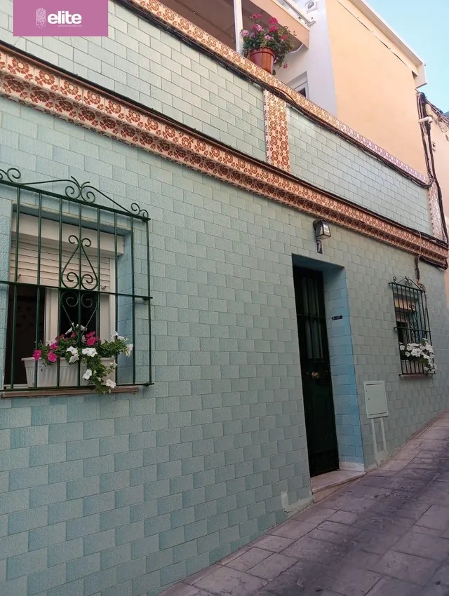 Estupenda casa de 2 plantas en picadueñas — 23