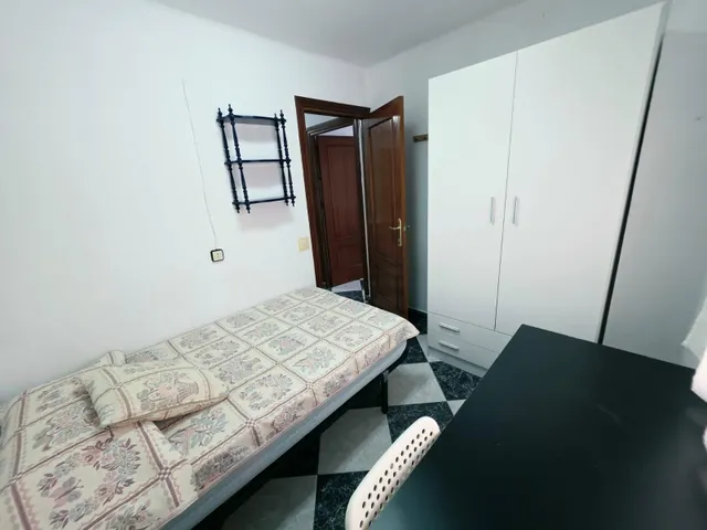 PISO DE TRES habitaciones EN ZONA DE LA LAGUNA CERCA DE LA PLAYA VICTORIA — 23