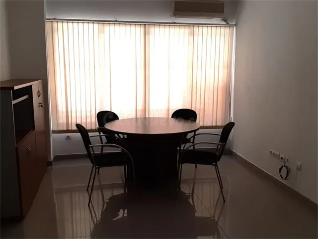 ¡Inversión Imperdible en Calle Castaños, Alicante! 🌟 — 5
