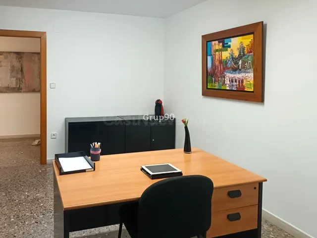 OFICINA EN VENTA EN LA ZONA ALTA DE LLEIDA - foto 2