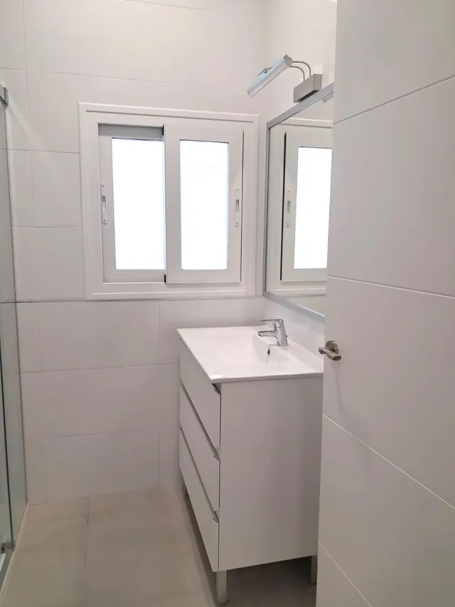 APARTAMENTO DE DOS DORMITORIOS, AMUEBLADO A ESTRENAR — 13