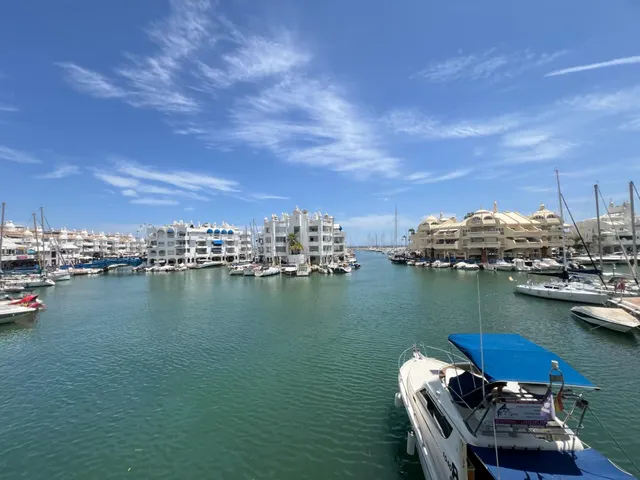 Estudio a pocos metros del mar – Ideal para vivir o invertir - foto 3