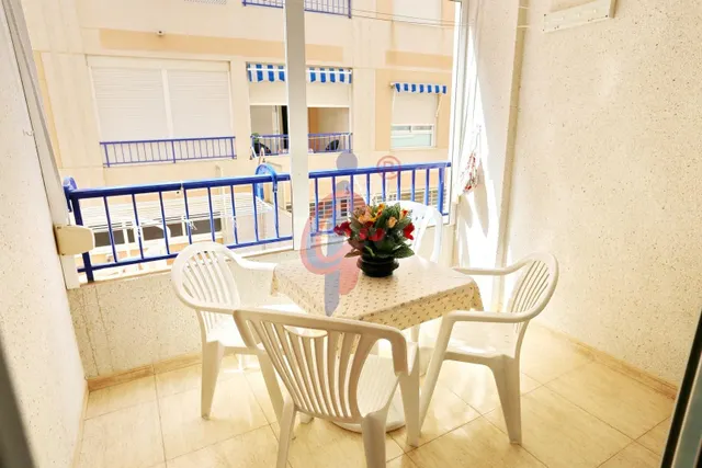 ¡Vivienda de dos dormitorios a la venta en el Edificio Parqu - foto 3