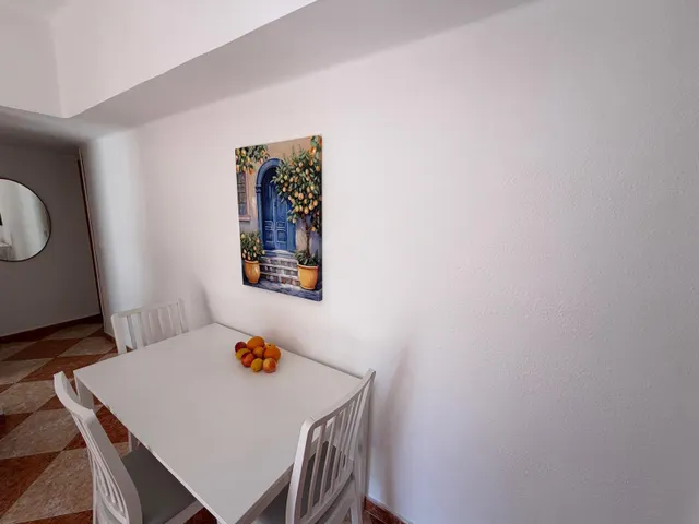 Piso perfectamente conectado en calle Héroe de Sostoa — 6