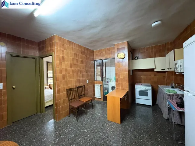Piso 4 habitaciones 139m² en venta - Estacion — 9