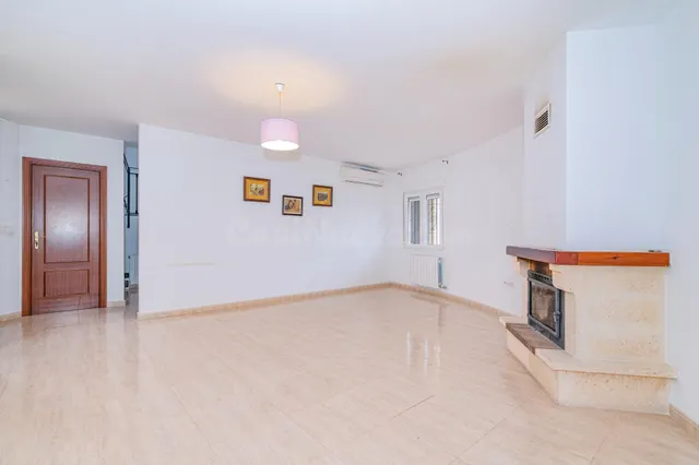 Chalet en venta en la mejor zona de ATARFE — 5