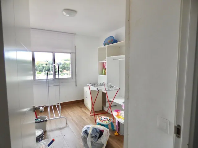 ¡Espectacular Piso en Blanes, Listo para Entrar a Vivir! ️✨ — 10