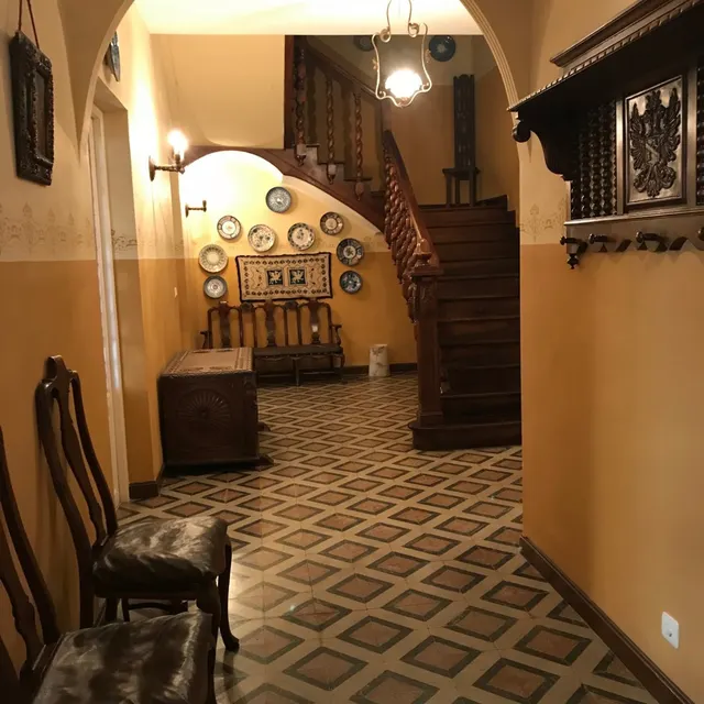 IMPRESIONANTE CASA EN EL CENTRO DE VALENCIA DE DON JUAN, IDEAL NEGOCIO. EN PERFECTO ESTADO. — 12