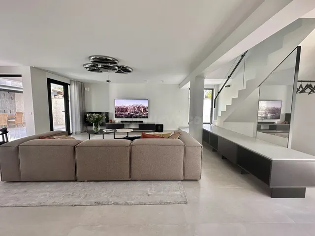 Chalet 4 habitaciones 226m² en venta - Marbella - foto 2