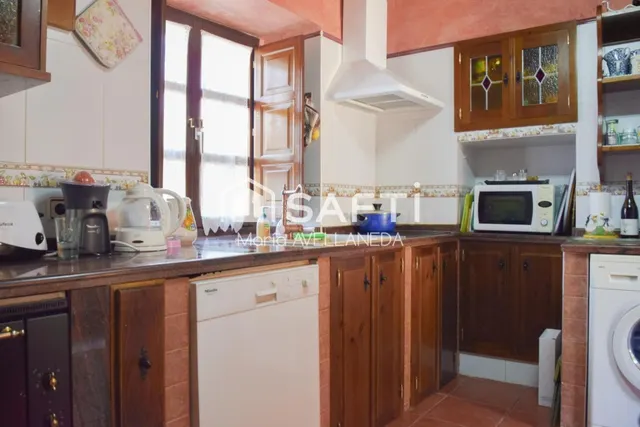 FABULOSA CASA DE PIEDRA TOTALMENTE REFORMADA — 31