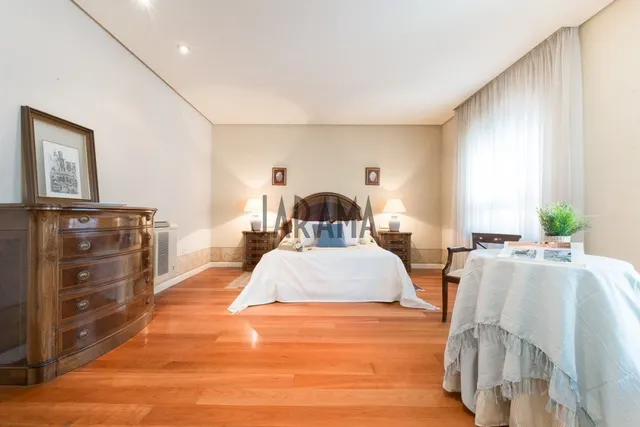 ESPECTACULAR ÁTICO DE 350 M2 EN EL CENTRO — 14