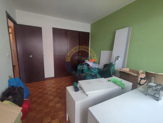 Exclusiva vivienda de gran amplitud en pleno centro de Vigo, entorno Pizarro — 8