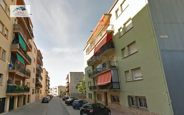 Venta piso en Palamós (Girona) — 2