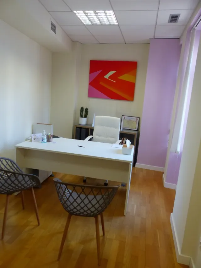 BAJADA DE PRECIO ¡¡¡¡¡     OFICINAS EN VENTA EN PLENO CORAZON DE LA CIUDAD — 5