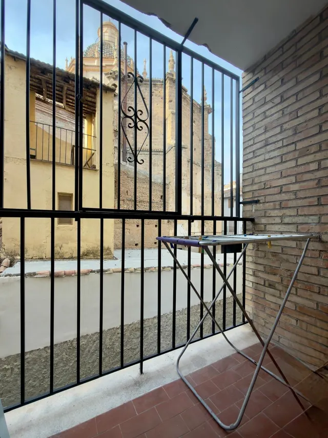 ¡Estrena tu nuevo hogar en Granada: recién reformado, totalmente amueblado y listo para entrar a vivir! — 24