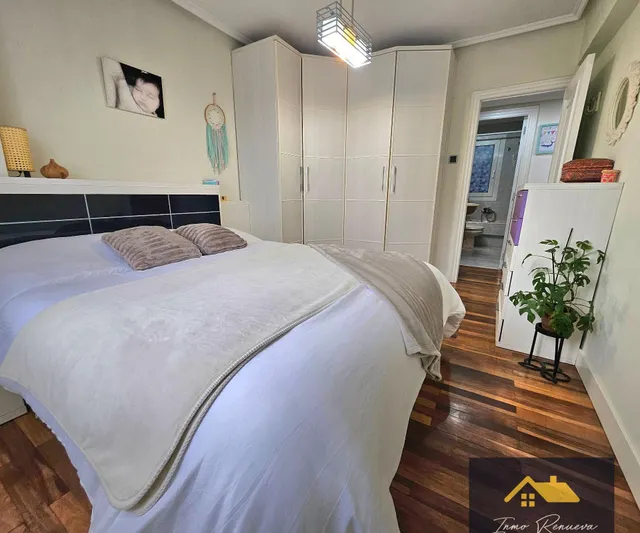 Se vende piso céntrico en Santurtzi — 22