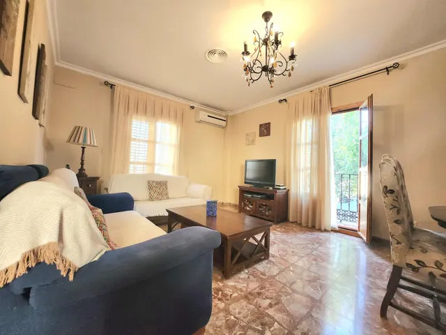 IMPRESIONANTE CASA EN CENTRO DE ALCALA DE UNA SOLA PLANTA CON LOCAL COMERCIAL Y GARAJE. — 33