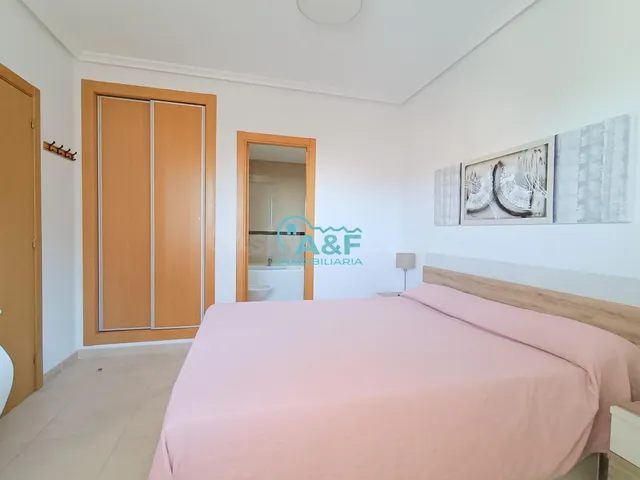 AYF INMOBILIARIA VENDE APARTAMENTO PRIMERA LINEA — 3