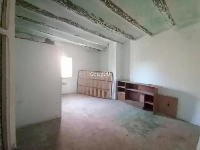¡CASA DE PUEBLO EN CERVERA CON GRAN POTENCIAL! - foto 4