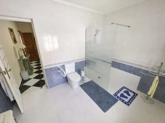 Villa 3 habitaciones 230m² en venta - Centro — 17